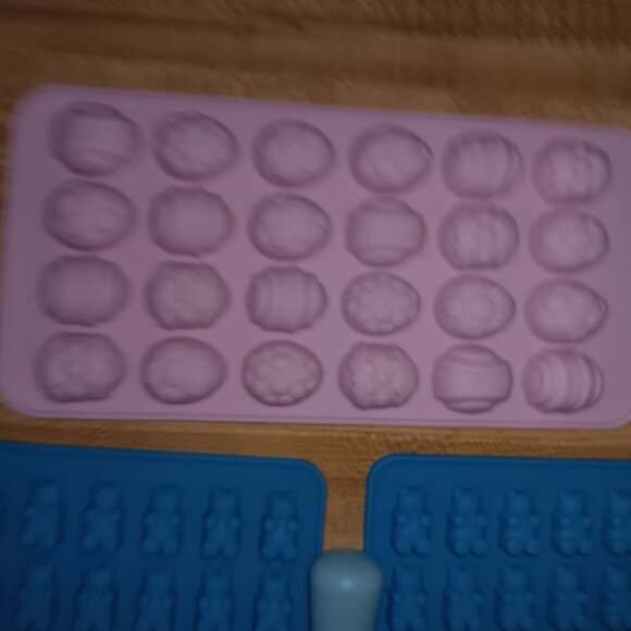 Gummy Bear Silicone Mold Candy & Easter Egg Candy Mold - Picture 4 of 7